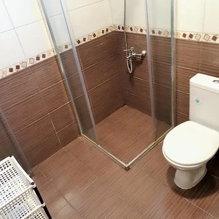 Top Center 3 Apartment